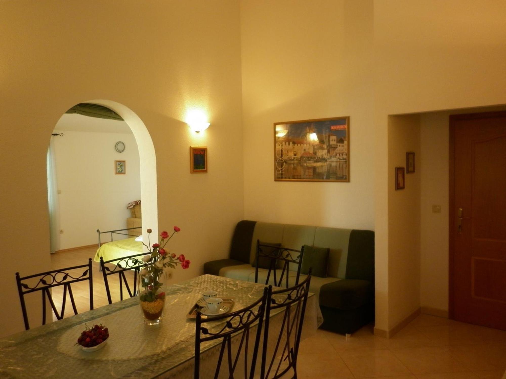 Apartments Ivona 2 Трогир Номер фото