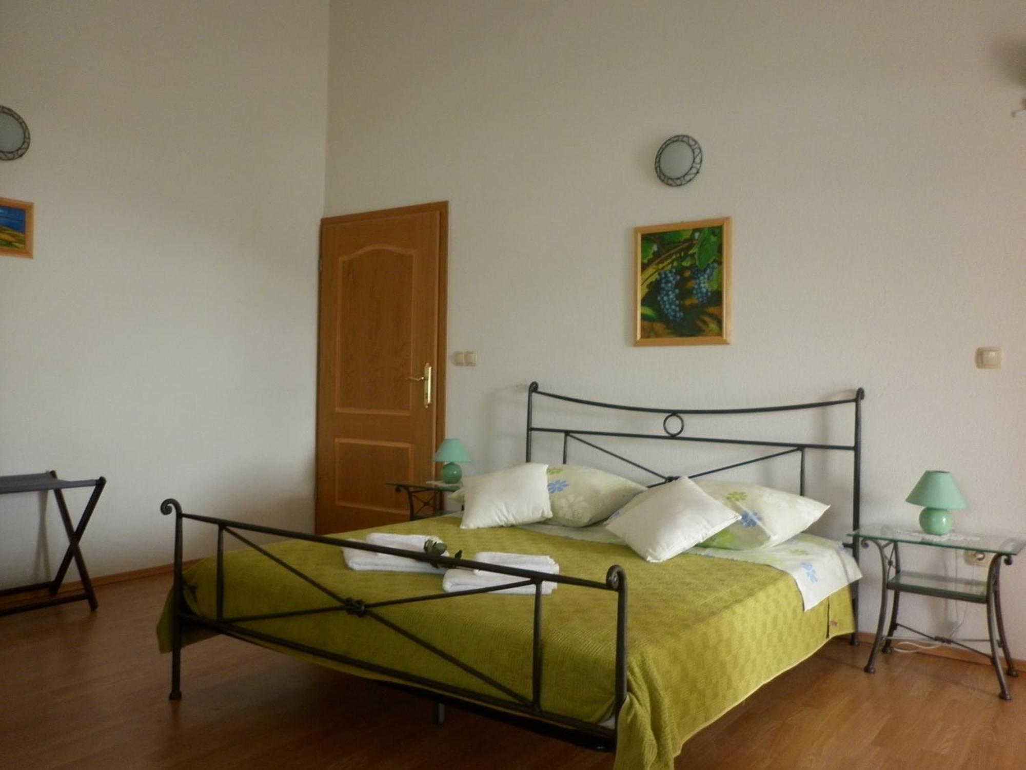 Apartments Ivona 2 Трогир Номер фото
