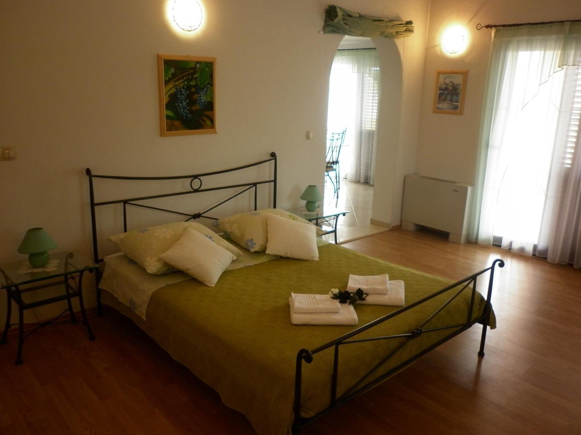 Apartments Ivona 2 Трогир Экстерьер фото