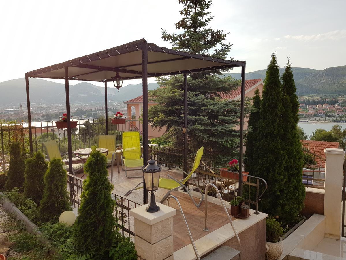 Apartments Ivona 2 Трогир Экстерьер фото